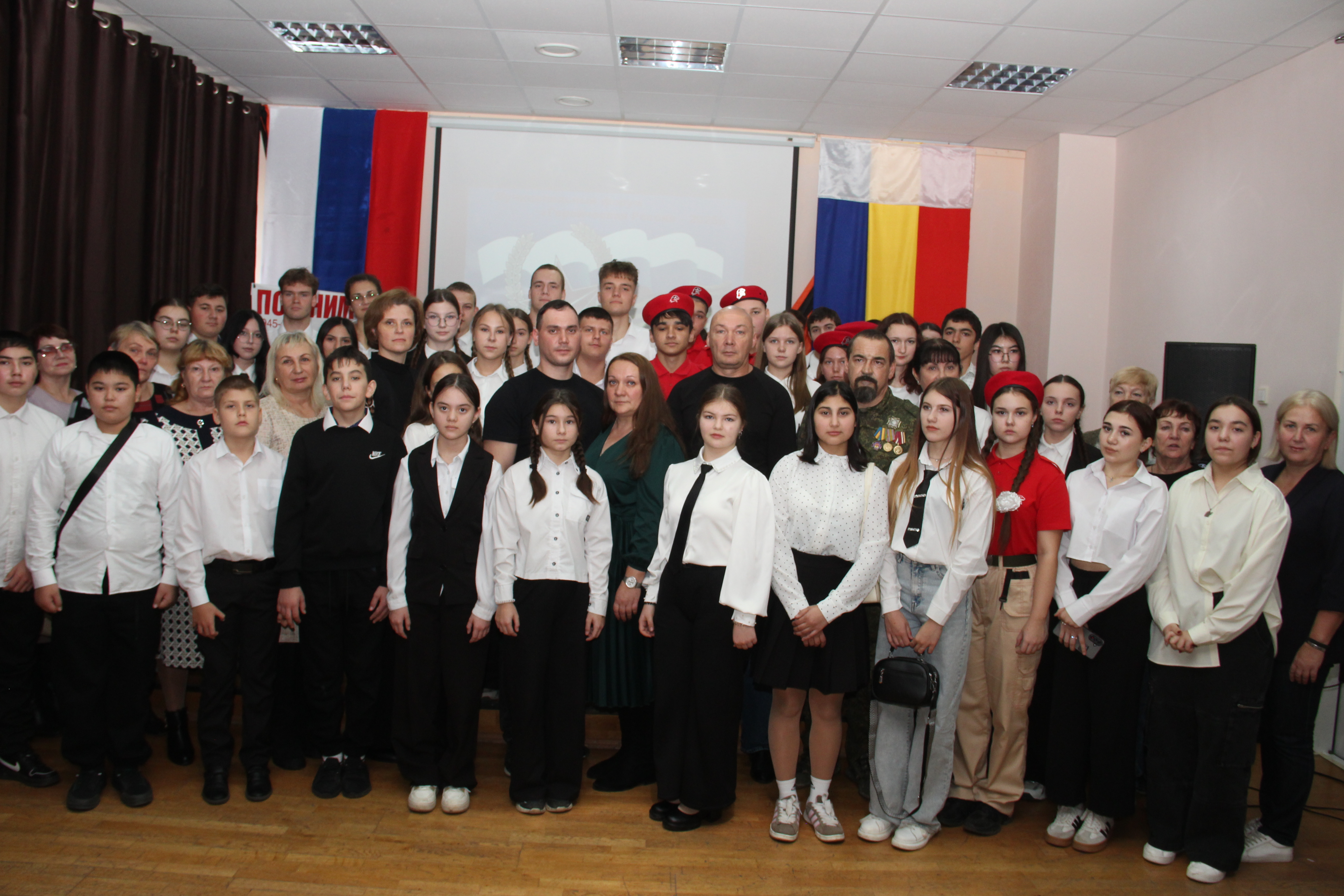 7 ноября в станице Обливской прошел муниципальный патриотический форум «Героическая Россия -2025»